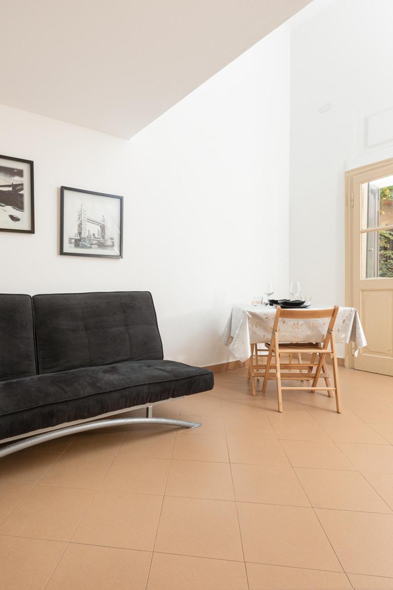 Cream Little Apartment - M1 - City Center Milán Exterior foto